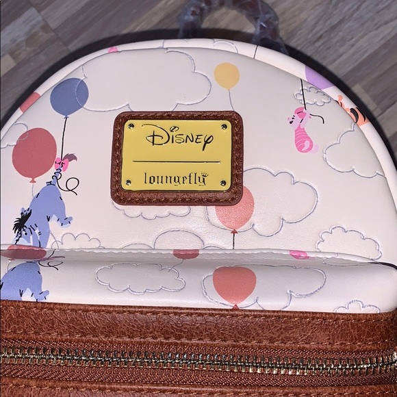 SOLD LOUNGEFLY DISNEY Winnie the Pooh balloons - Picture 5 of 8